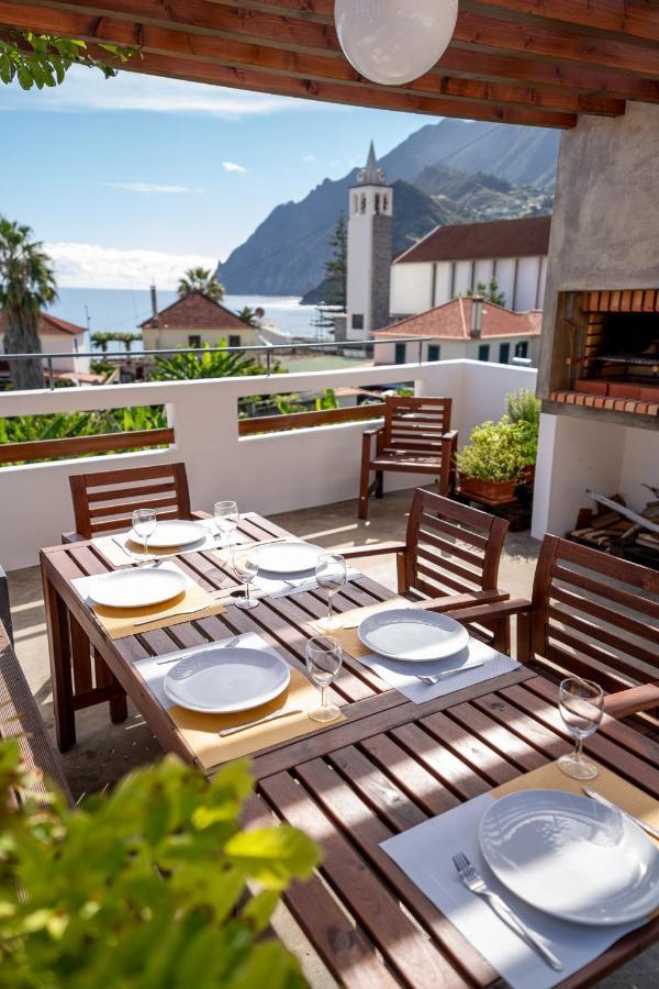 Madeira Surf Camp Pansiyon Porto Da Cruz Dış mekan fotoğraf