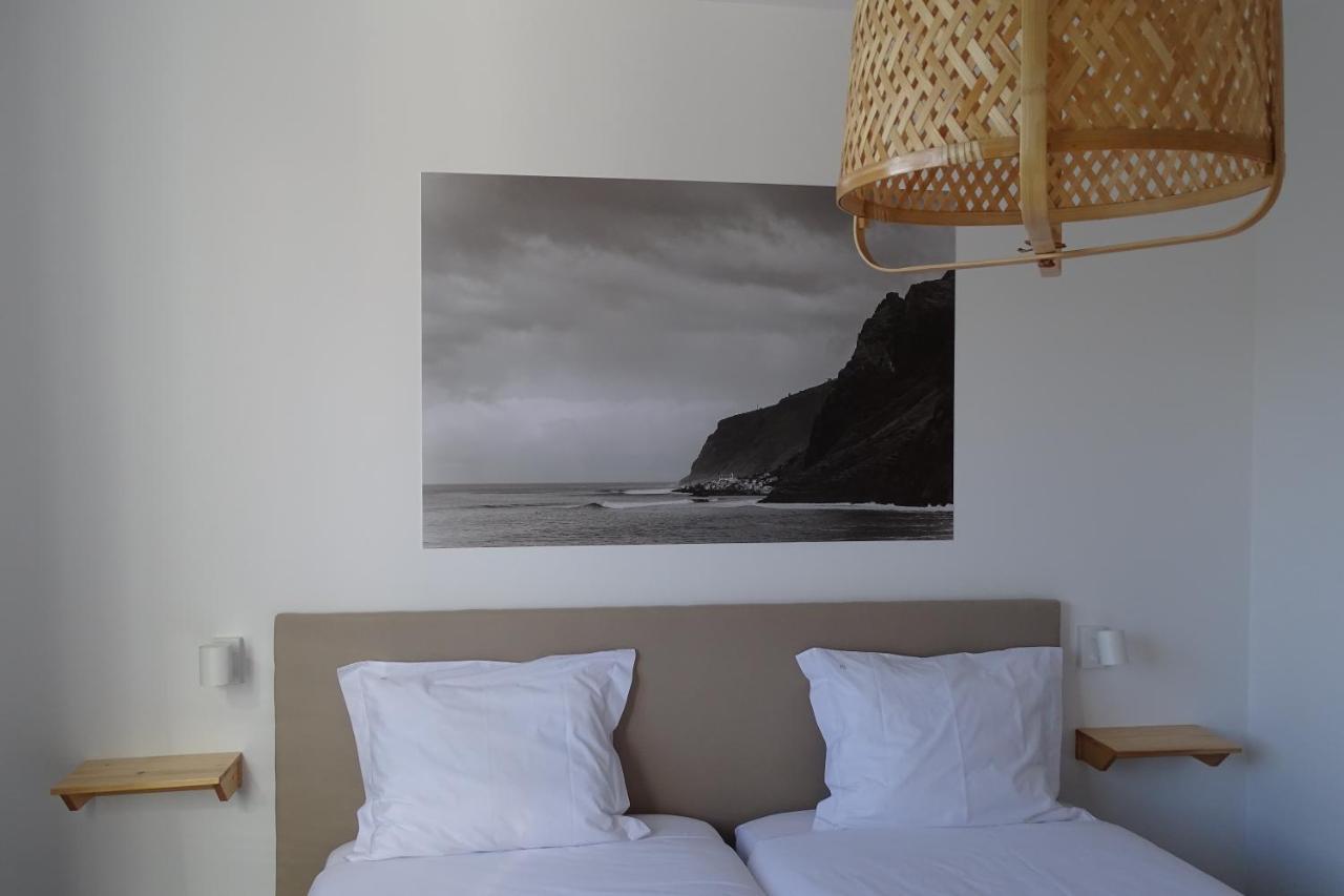 Madeira Surf Camp Pansiyon Porto Da Cruz Dış mekan fotoğraf