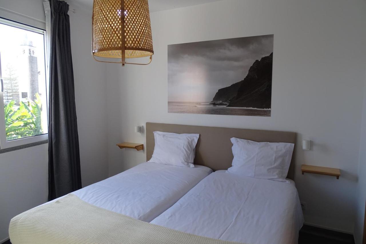 Madeira Surf Camp Pansiyon Porto Da Cruz Dış mekan fotoğraf
